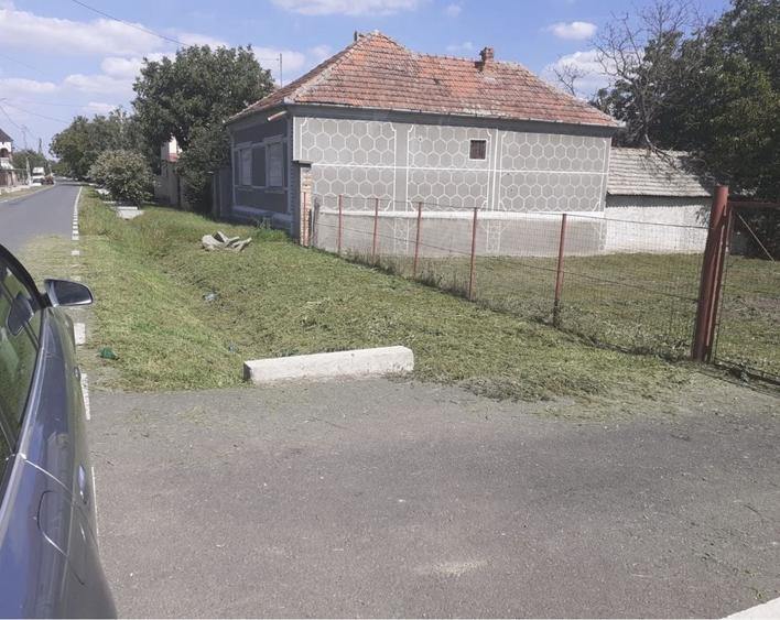 Spațiu comercial, în Ghioroc