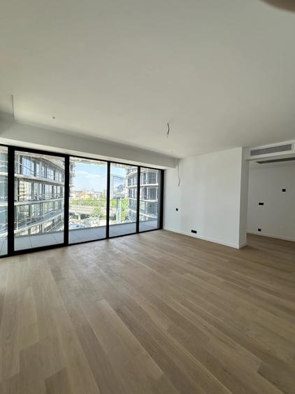 Apartament cu 3 camere decomandat în Herăstrău