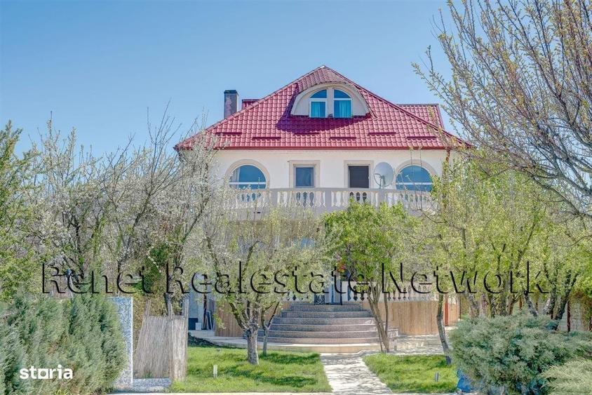 Casă cu 4 camere cu Teren 1200 Mp în Snagov