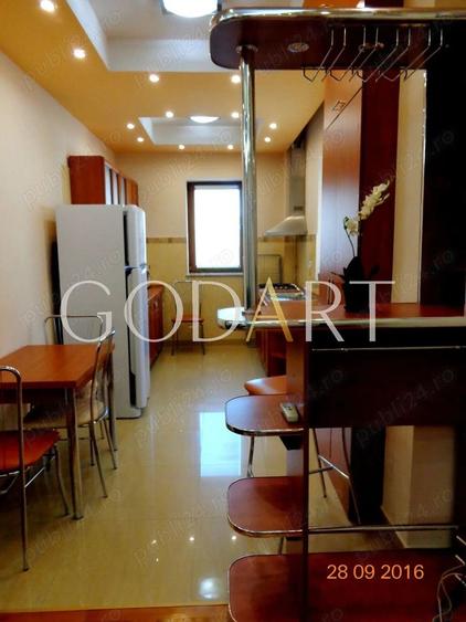 Apartament cu 3 camere decomandat, mobilat în Herăstrău
