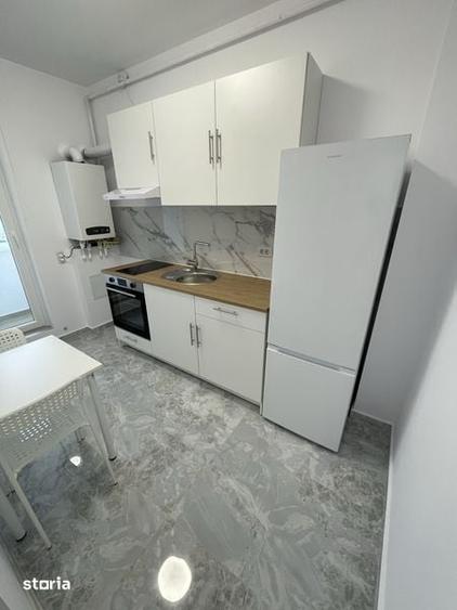 Garsoniera in bloc nou - 7