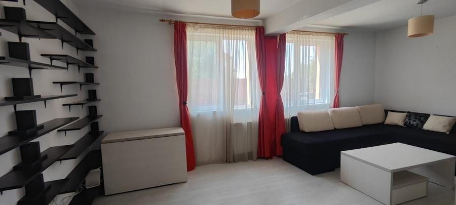 Apartament cu 2 camere decomandat, mobilat în Europa