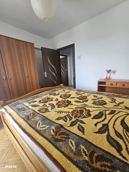 Apartament cu 2 camere decomandat în Piața Unirii