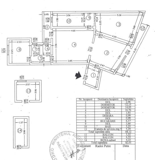 Apartament cu 3 camere în Romană