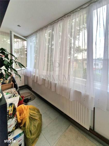 Apartament cu 4 camere decomandat în Steaua