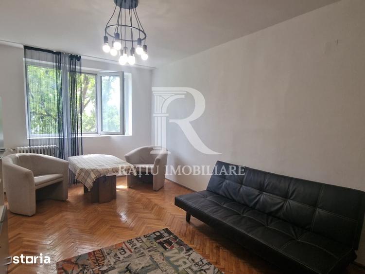 Apartament cu 2 camere decomandat în Ultracentral
