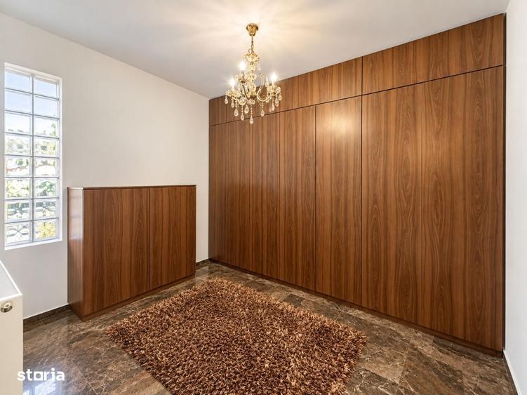 Casă cu 4 camere cu Teren 270 Mp în Dobroești