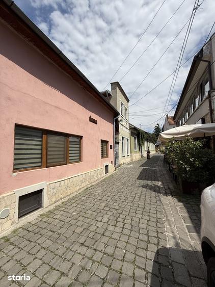 Spațiu comercial, de 45 mp, în Central