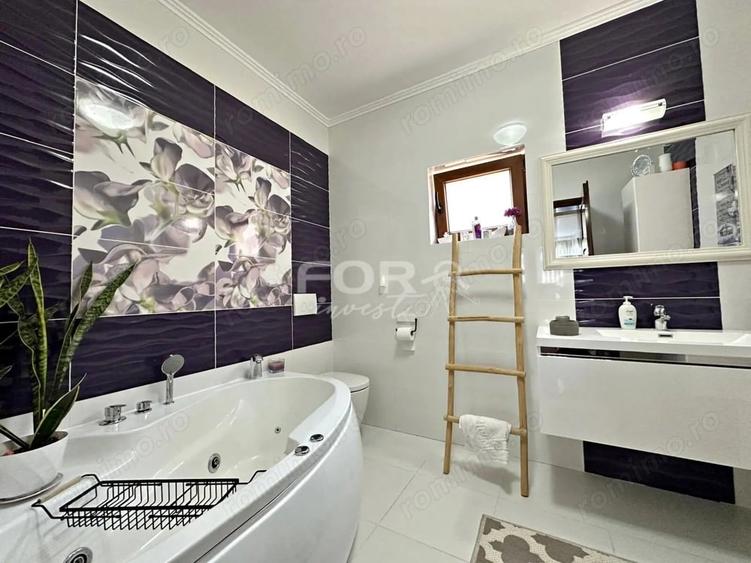 Casă cu 5 camere cu Teren 466 Mp în Nufărul