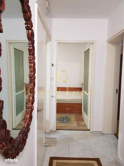 Apartament cu 2 camere decomandat în 15 Noiembrie