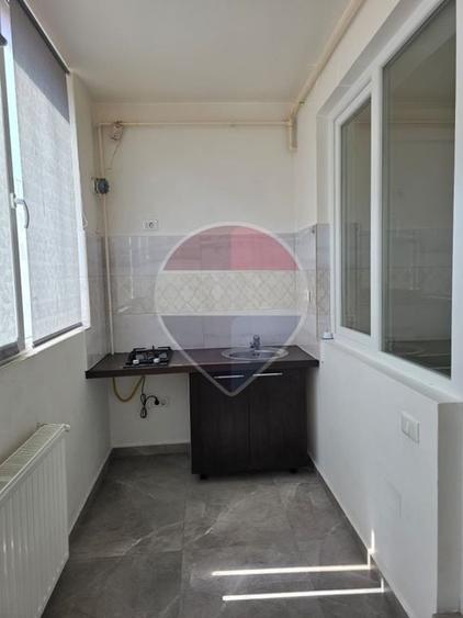 Garsonieră decomandată, mobilată în Chiajna