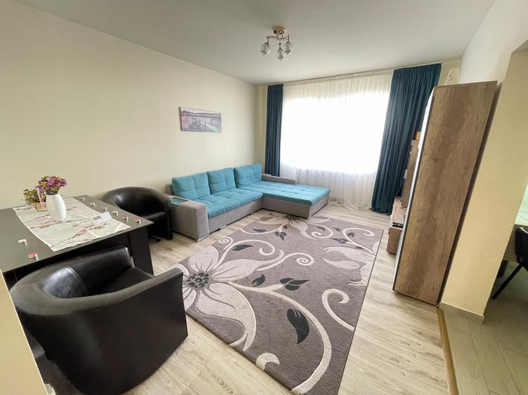 Apartament cu 3 camere decomandat, mobilat în Ghiroda