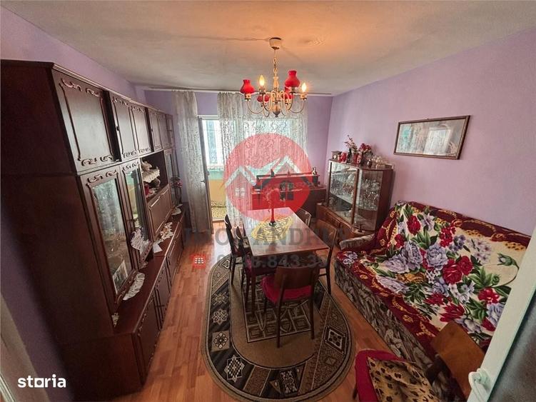 Apartament cu 3 camere în 23 August
