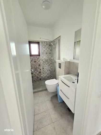 Casă cu 3 camere în Balotești