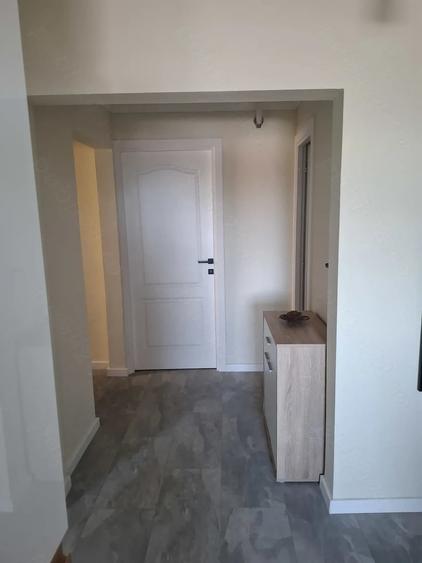 Apartament cu 3 camere decomandat în Favorit