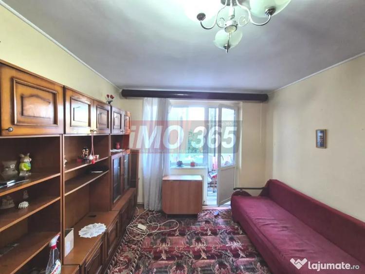 Apartament cu 2 camere semidecomandat în Craiovei