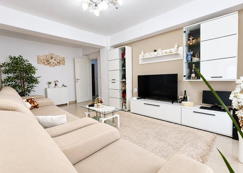 Apartament cu 2 camere decomandat, mobilat în Popas Păcurari