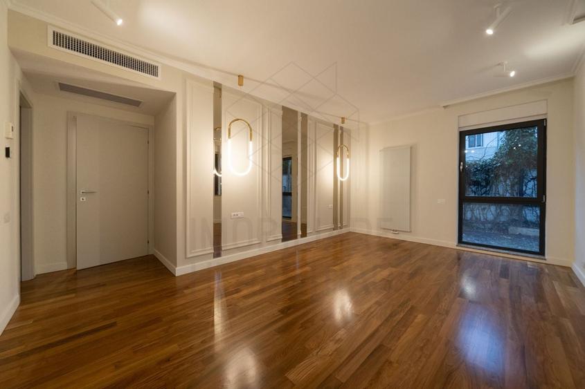 Apartament cu 4 camere decomandat, mobilat în Dorobanți
