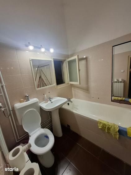 Apartament cu 4 camere în Central