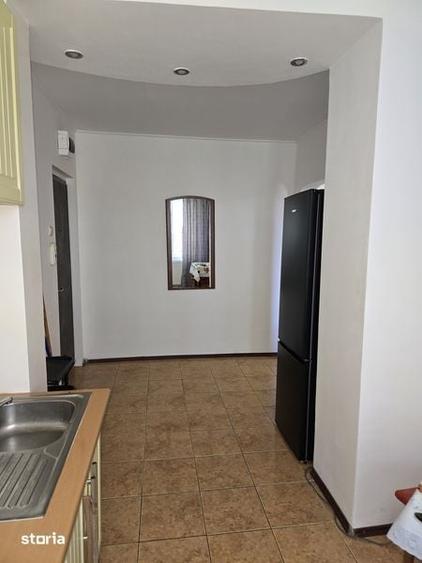 Apartament cu 2 camere decomandat în Obor