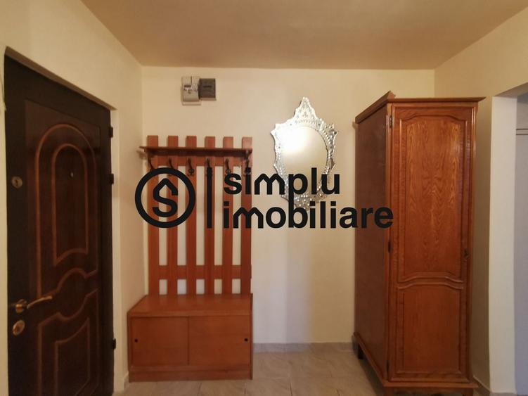 Apartament cu 2 camere decomandat în 1 Mai