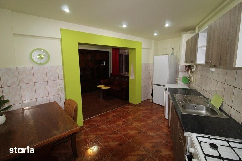Apartament cu 4 camere în Central