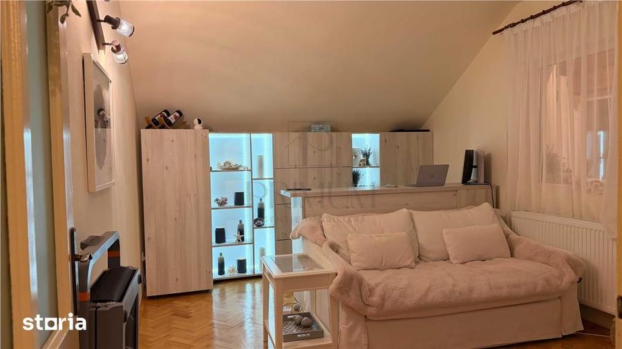 Apartament cu 2 camere decomandat, mobilat în Olimpia-Stadion