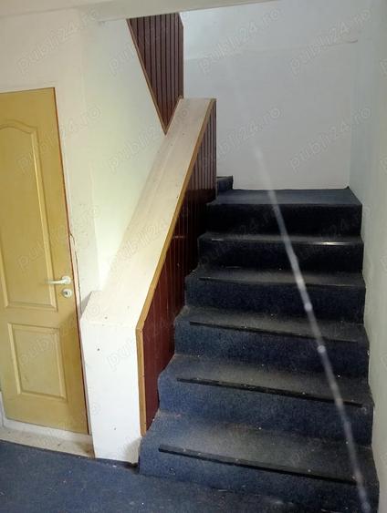 Casă cu 6 camere cu Teren 20 Mp în Tecuci