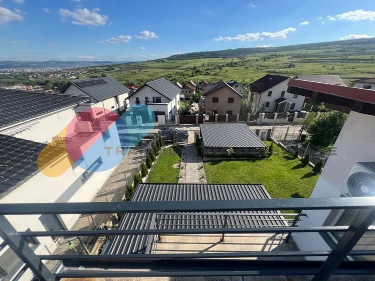 Casă individuală cu 5 camere cu Canalizare în Iris