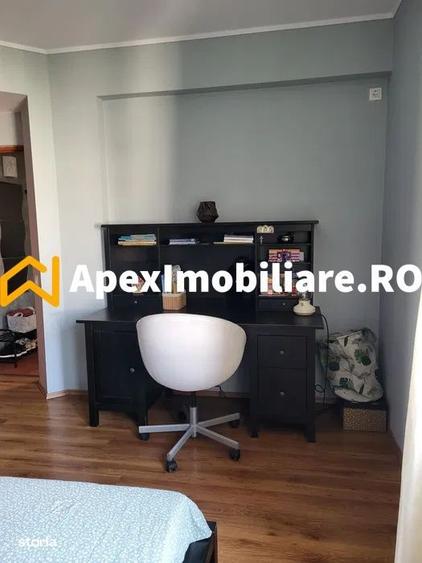 Apartament cu 2 camere semidecomandat, mobilat în Prelungirea Ghencea