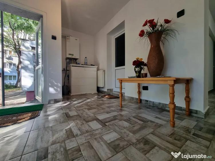 Spațiu comercial, de 46 mp, în Ultracentral