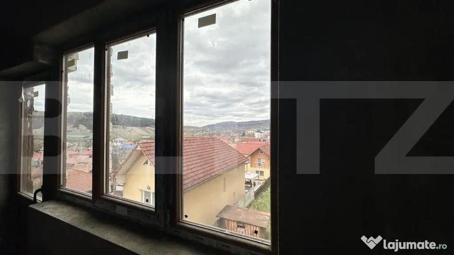 Teren 1000 mp in Baciu oportunitate unica, casa inclu - 9