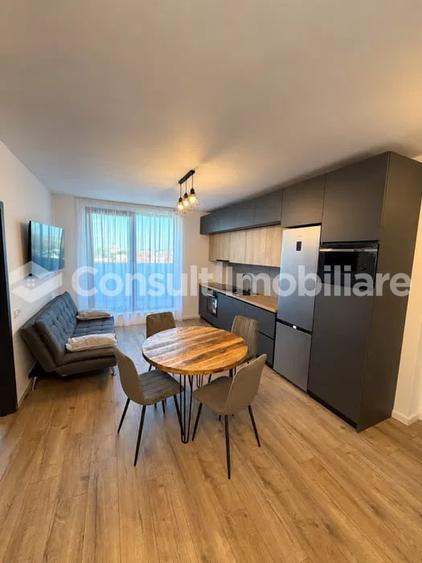 Apartament cu 3 camere semidecomandat, mobilat în Someșeni