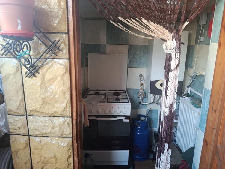 Casă cu 3 camere în Central