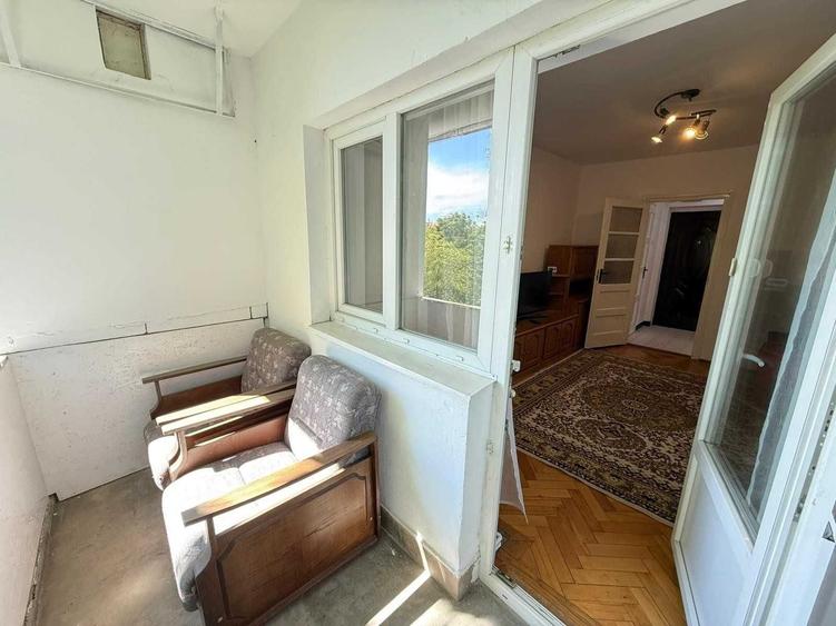 Apartament cu 2 camere semidecomandat în Central