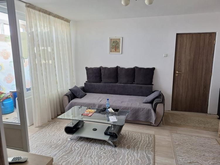 Apartament semidecomandat în Ștefan cel Mare