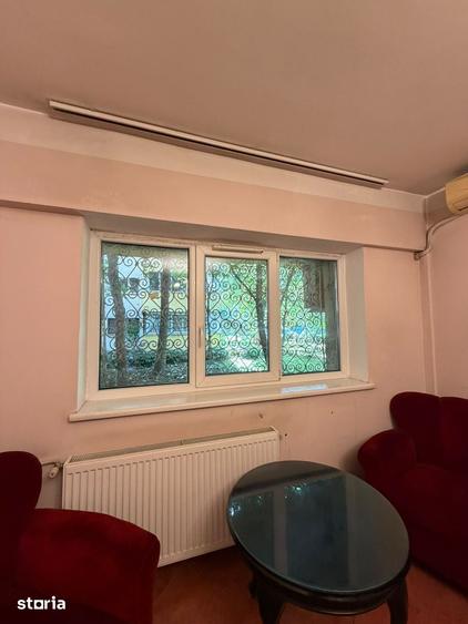Apartament cu 3 camere decomandat în Tei