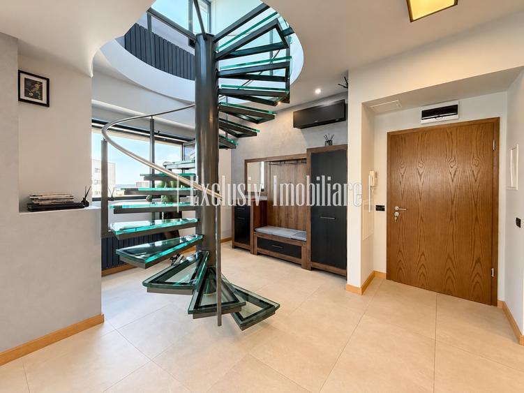 Apartament cu 4 camere în Faleza Nord