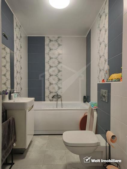 Casă individuală cu 6 camere cu Canalizare în Apahida