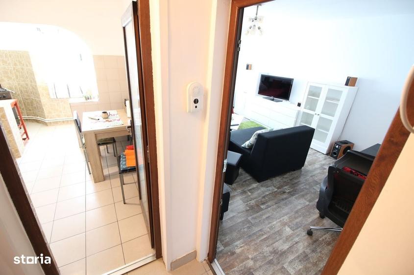 Apartament cu 3 camere decomandat în Siderurgiștilor