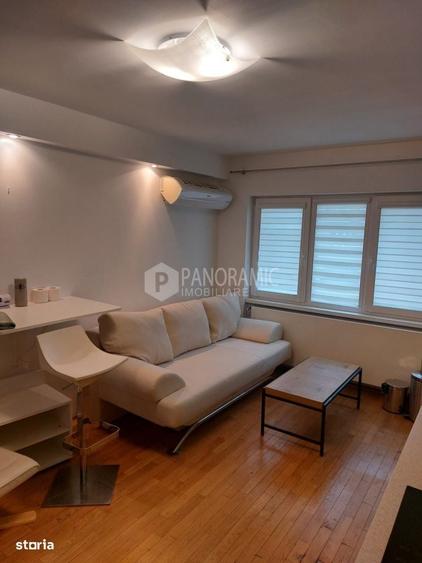 Apartament cu 2 camere semidecomandat în Horea