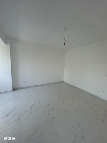 Apartament cu 2 camere - zona Hlincea - 6