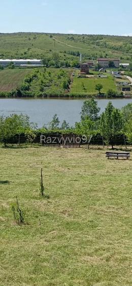 Vand teren extravilan Lacul ?aga Mare