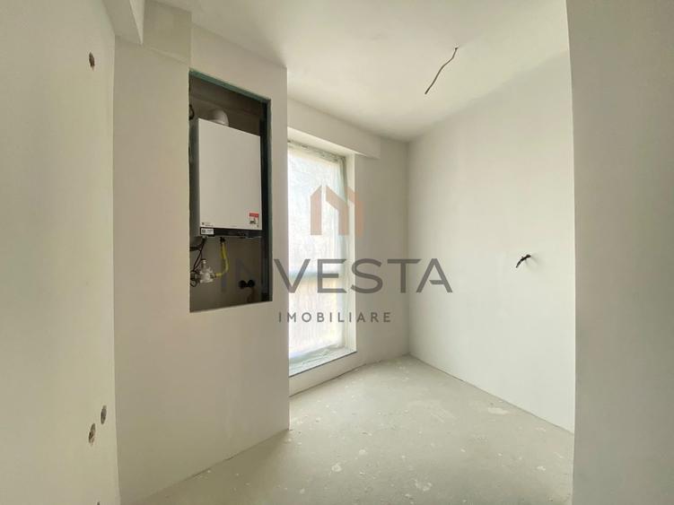 Apartament cu 3 camere semidecomandat în Someșeni