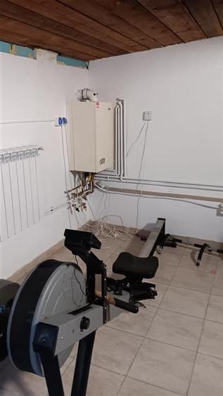 Casă individuală cu 4 camere cu Garaj în Bârnova
