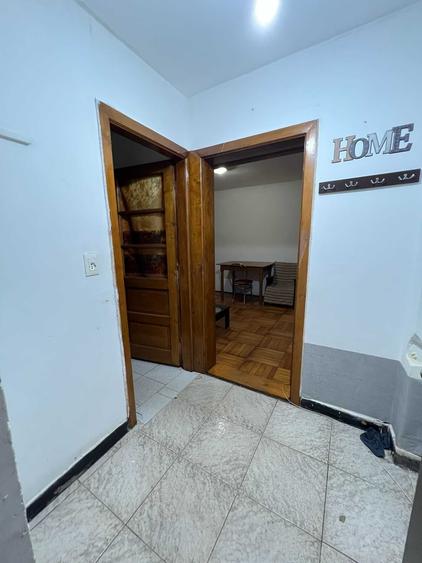Apartament cu 2 camere semidecomandat în Romanilor