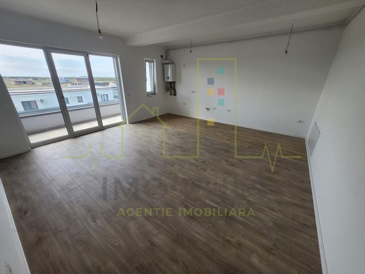 Apartament cu 3 camere decomandat în Torontalului