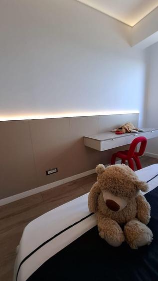 Apartament cu 4 camere decomandat, mobilat în Pipera