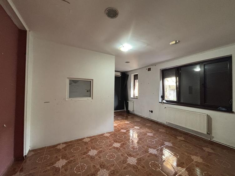 Apartament cu 4 camere decomandat, mobilat în Iosefin