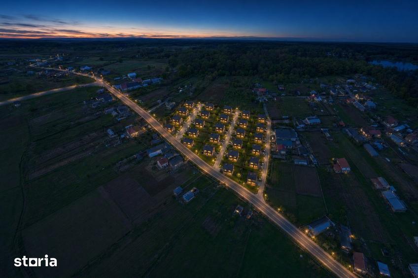 Teren de 12187 mp, în Vărăriei